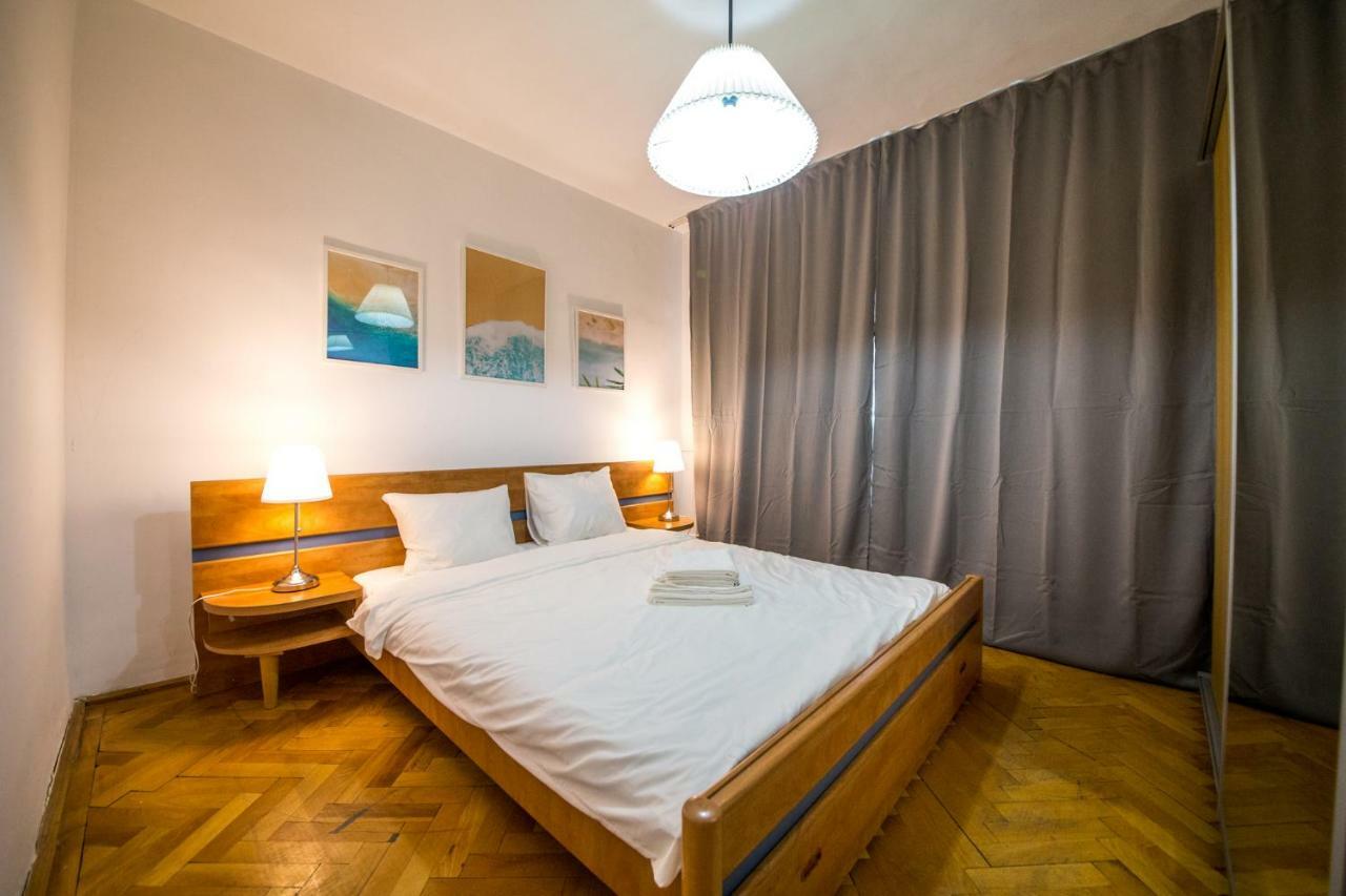 Unirii Cozy Apartment By Olala Homes Βουκουρέστι Εξωτερικό φωτογραφία
